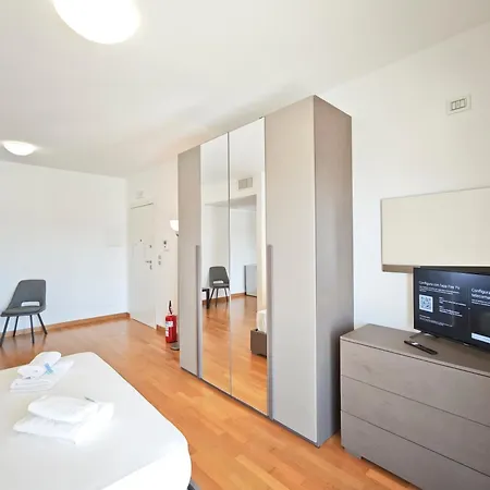 The Glow Appartement